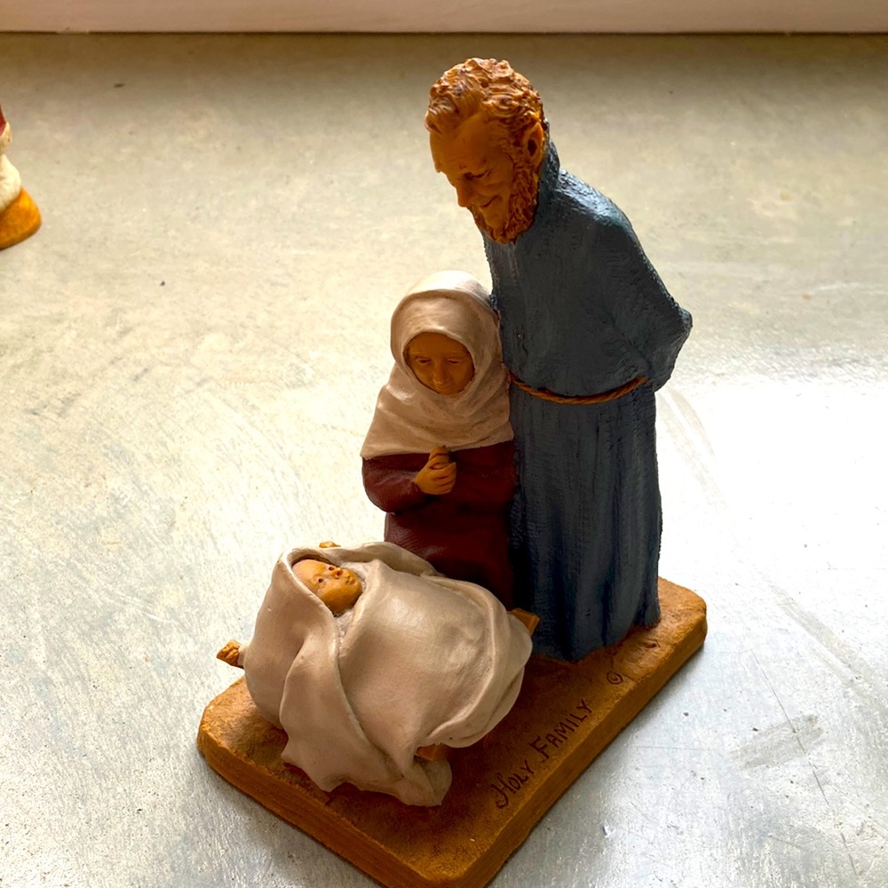 Tom Clark 74 signed Holy Family Nativity Figurine high quality resin